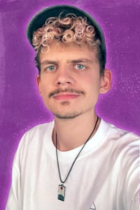 Vorschaubild für SuuN streamt